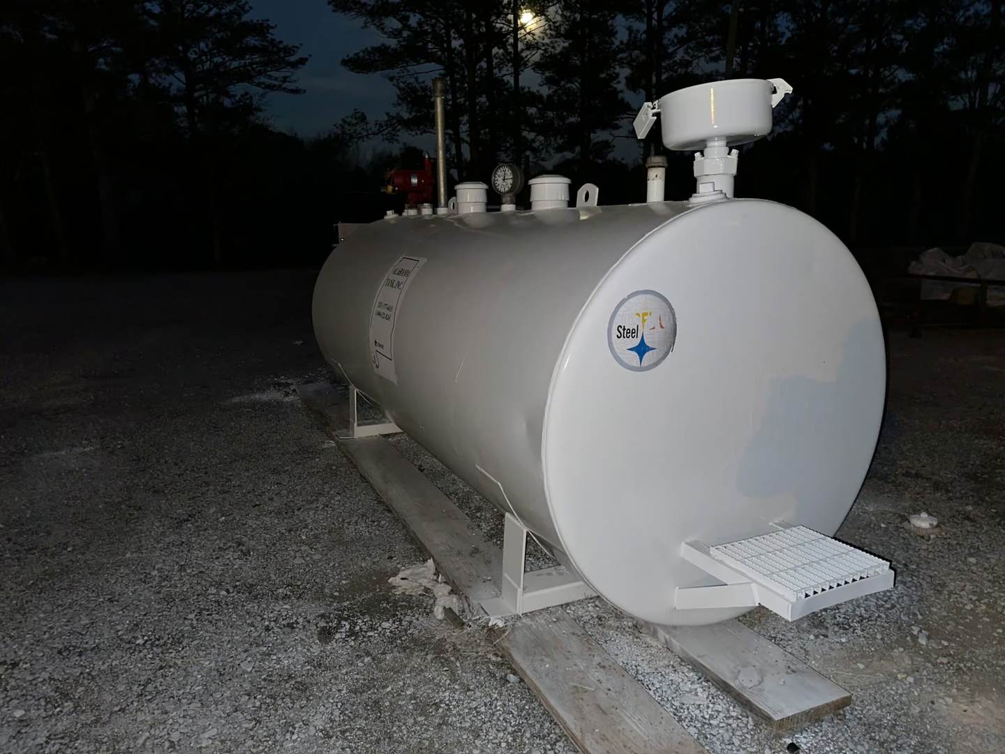 Above Ground Fuel Tanks — White Dream, Riyadh