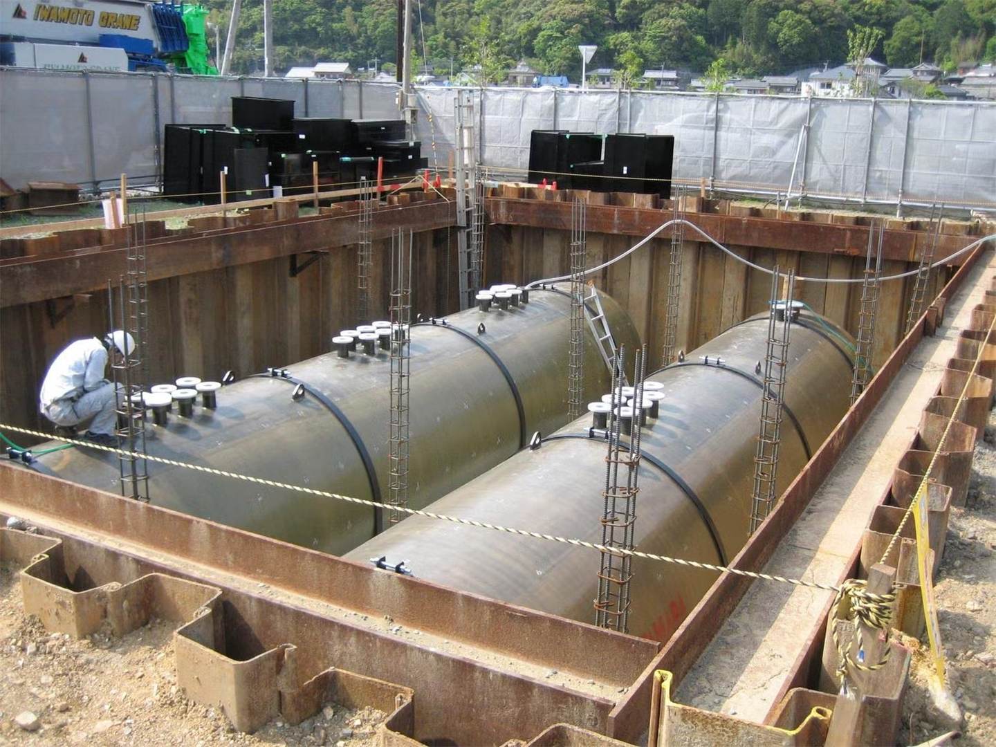 Underground diesel fuel storage tank installation in Saudi Arabia